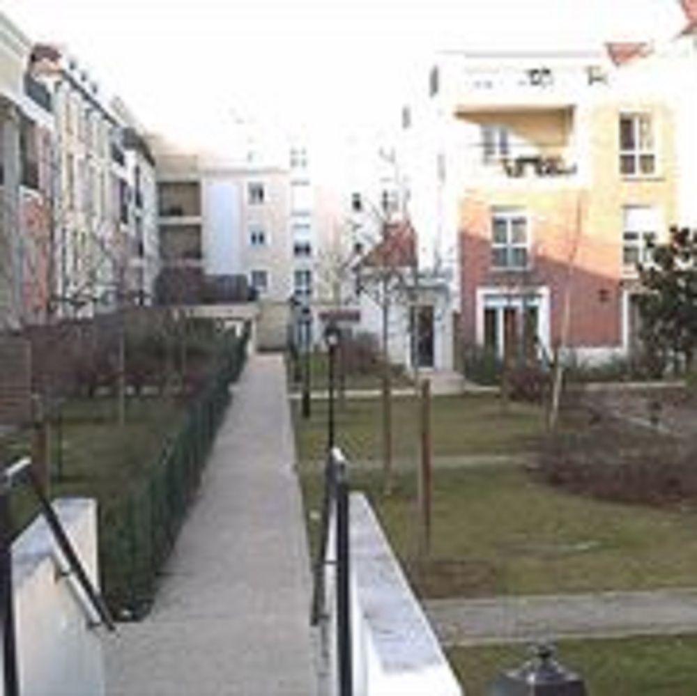 City Residence Marne-La-Vallee-Bry-Sur-Marne Noisy-le-Grand Buitenkant foto