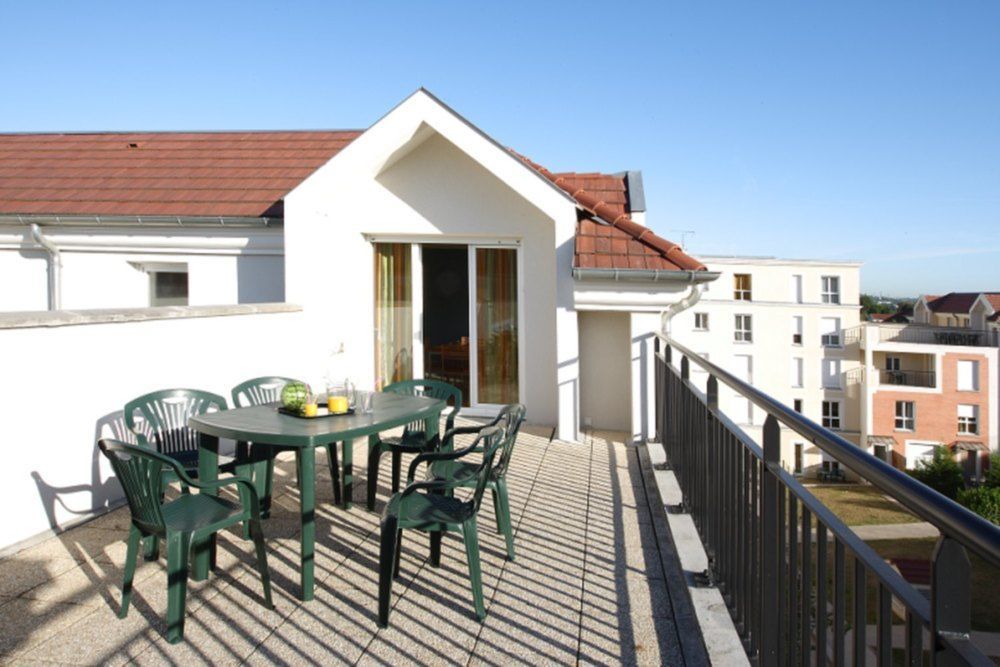 City Residence Marne-La-Vallee-Bry-Sur-Marne Noisy-le-Grand Buitenkant foto